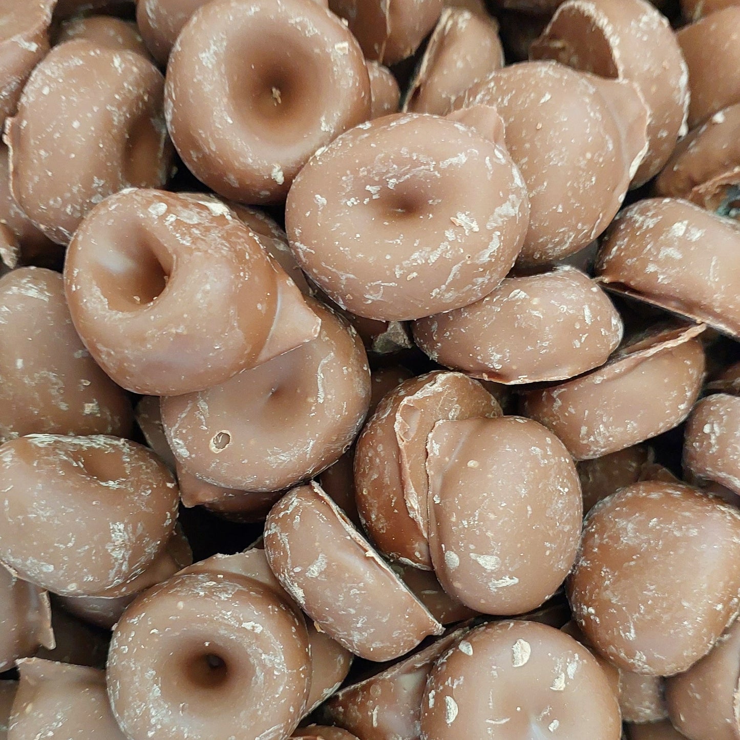 Choc Coated Aniseed Rings