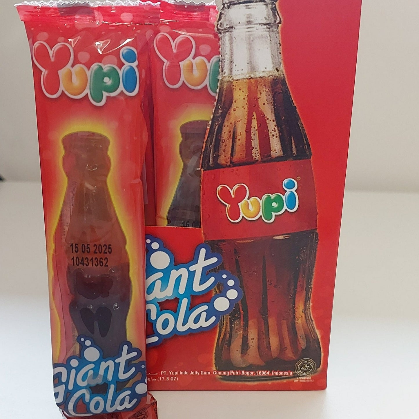 Yupi Giant Cola Bottles
