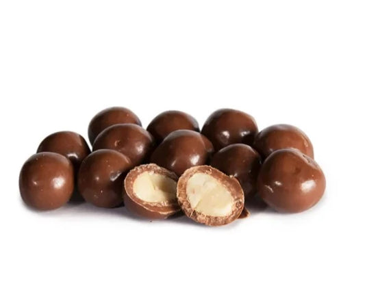 Premium Milk Chocolate Macadamia